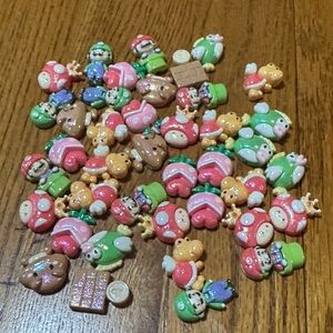 Set of 40 Colorful Mario Character Charm beads